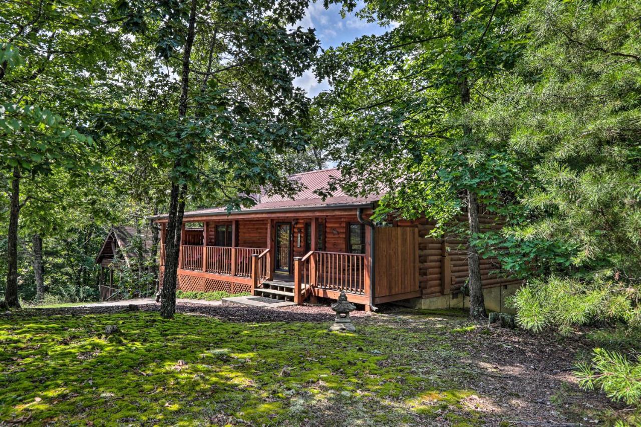 Cabin With Deck And Fireplace Less Than 3 Mi To Dollywood! Pigeon Forge Εξωτερικό φωτογραφία