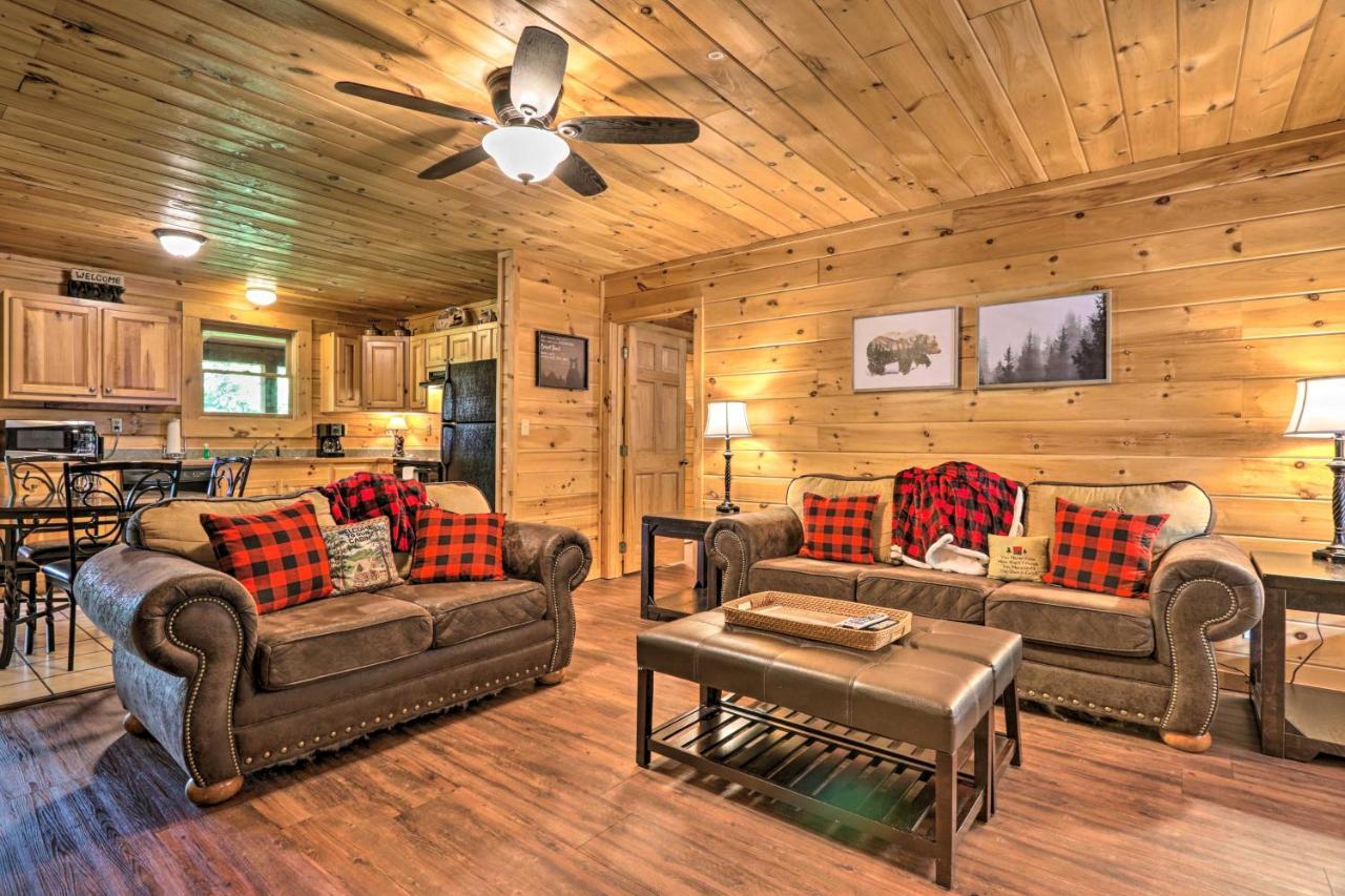 Cabin With Deck And Fireplace Less Than 3 Mi To Dollywood! Pigeon Forge Εξωτερικό φωτογραφία