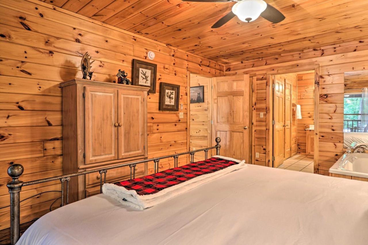 Cabin With Deck And Fireplace Less Than 3 Mi To Dollywood! Pigeon Forge Εξωτερικό φωτογραφία